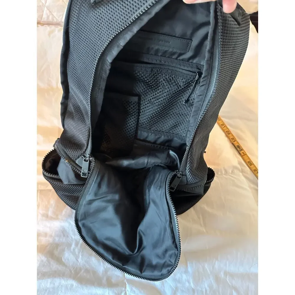 Lululemon Go Lightly Backpack Mesh Mini 12L Black